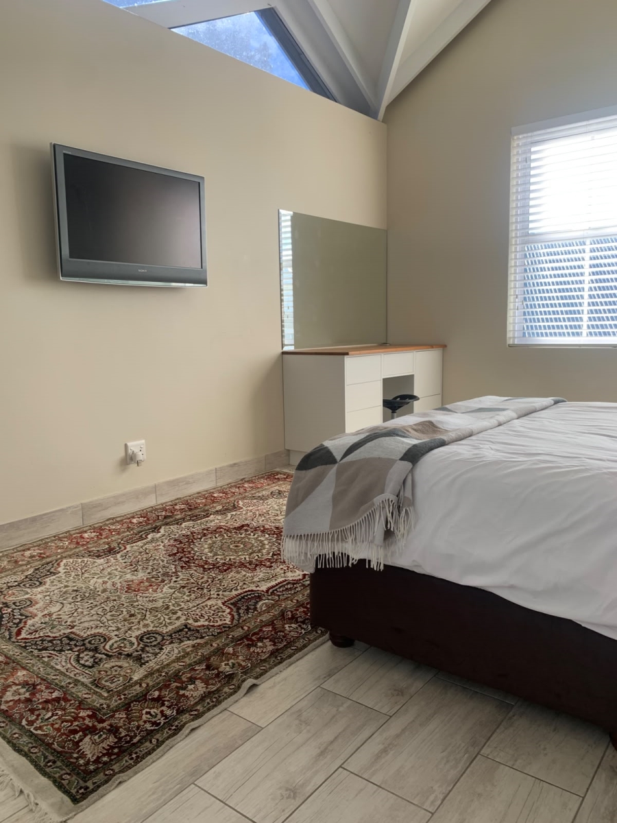 4 Bedroom Property for Sale in Goose Valley Western Cape